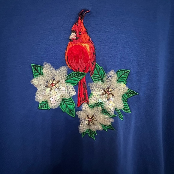 Mercer Street Studio Blue Top with Winter Cardinal & Floral Embroidery Size L - Picture 2 of 5